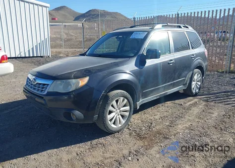 2012 Subaru Forester 2.5X Limited z USA, uszkodzony, nr VIN JF2SHAEC1CH434915